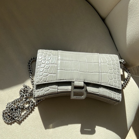 Balenciega purse - Picture 2 of 13